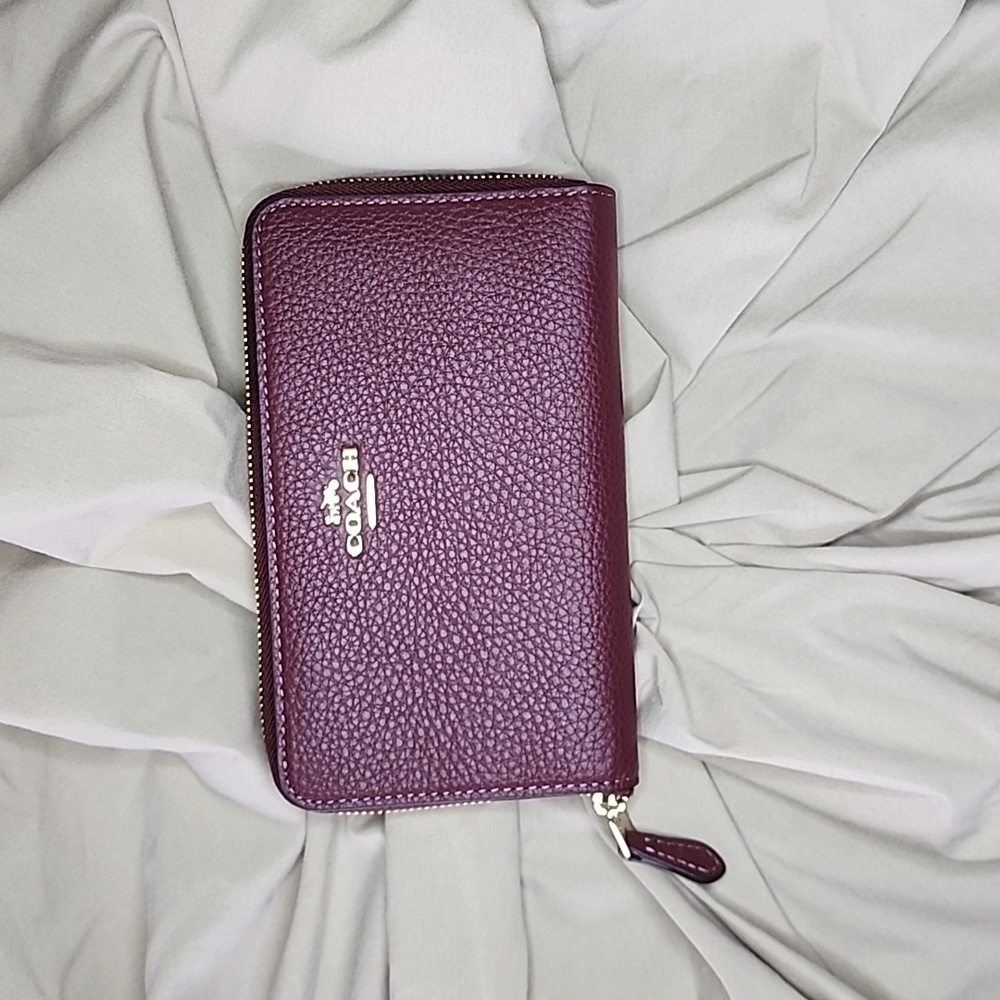 Wine Coach Medium Zip ID wallet